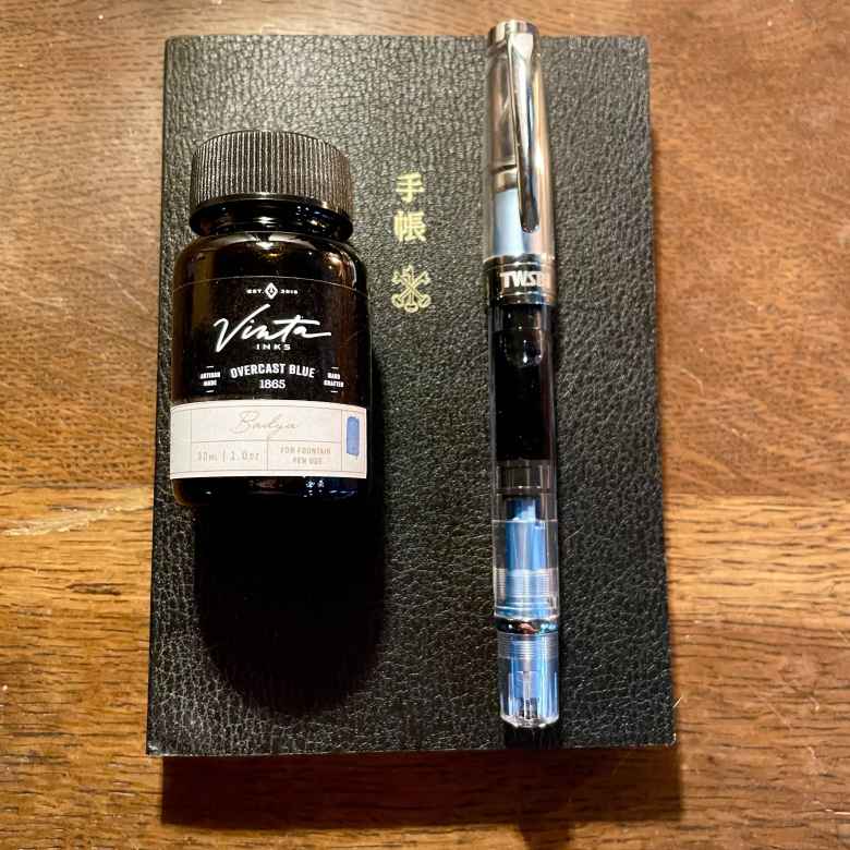 Blue TWSBI Diamond 580AL Extra Fine filled with Vinta Overcast Blue