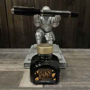 Anthracite Pelikan M805 0.5mm CI filled with Diamine Earl Grey